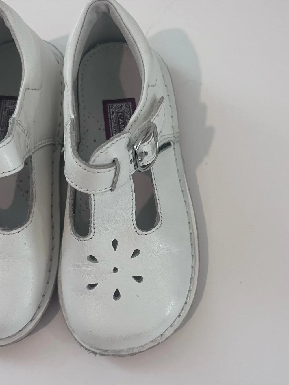 Lamour Girls White T Strap Mary Jane Leather Shoes Size 9 Toddler Summer Spring